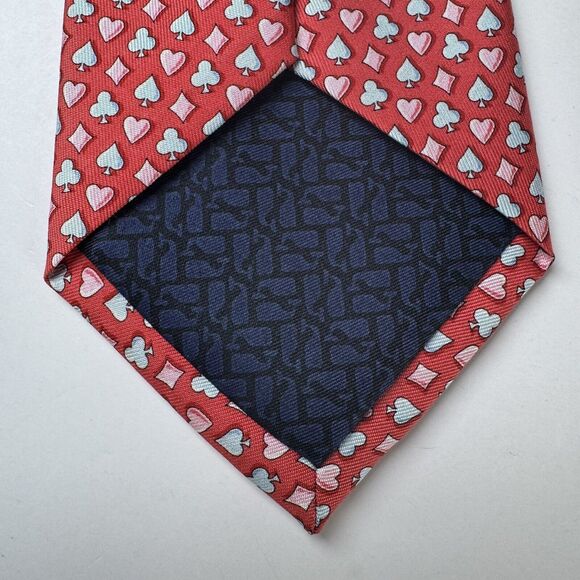 Vineyard Vines Silk Necktie Red Martha’s Vineyard Clubs Hearts Diamonds Spades - Picture 4 of 9